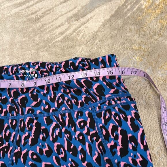 Sweaty Betty Power 7/8 Length Camo Women's Size 16 cool loud print EUC - Picture 3 of 7